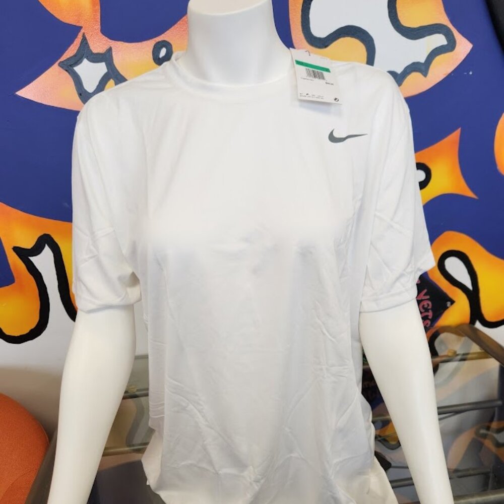 NWT Nike Dri-Fit Tee - XL